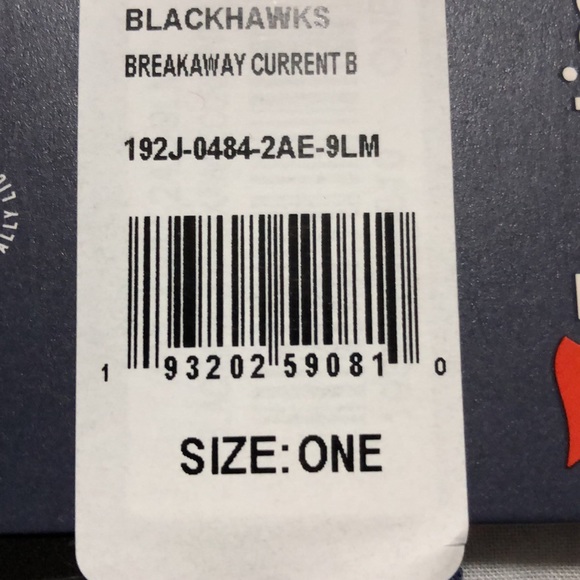 Chicago Blackhawks Beanie - Picture 11 of 11